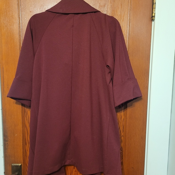 Any 2 for $20 Very cute Lena Gabrielle cape jacket - Picture 2 of 9